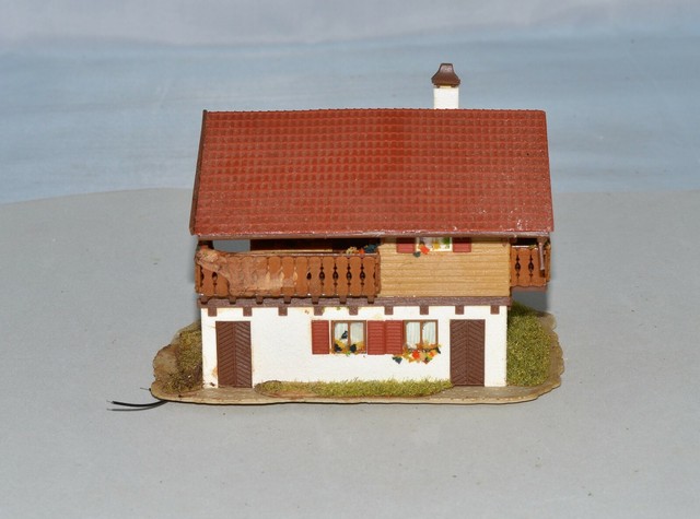 pre built ho scale buildings
