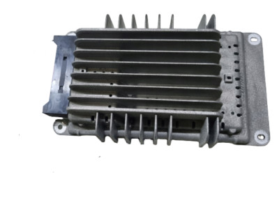AUDI SEAT SKODA OEM SOUND SYSTEM AMP AMPLIFIER VERSTÄRKER HI-FI 3R0035223B