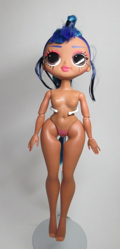 MGA LOL Surprise OMG Remix Punk Grrrl Girl nude Doll Plastic Stand