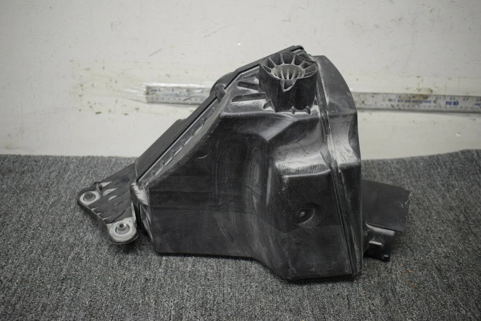 2005 - 2006 宝马 330i 323i 325i INTAKE MUFFLER AIRFILTER 13717542018 MASS 传感器 — 第 4/4 张图片