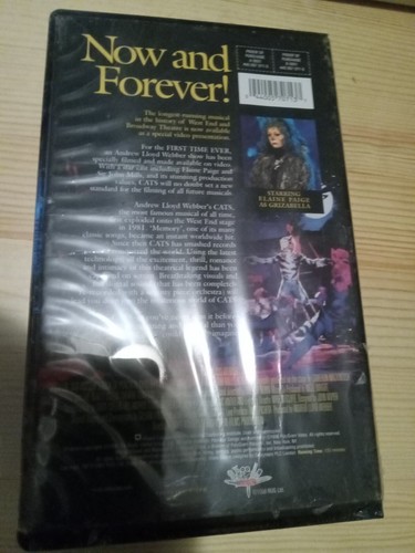 "Cats" VHS Musical "Factory Sealed" Clamshell - Picture 2 of 2