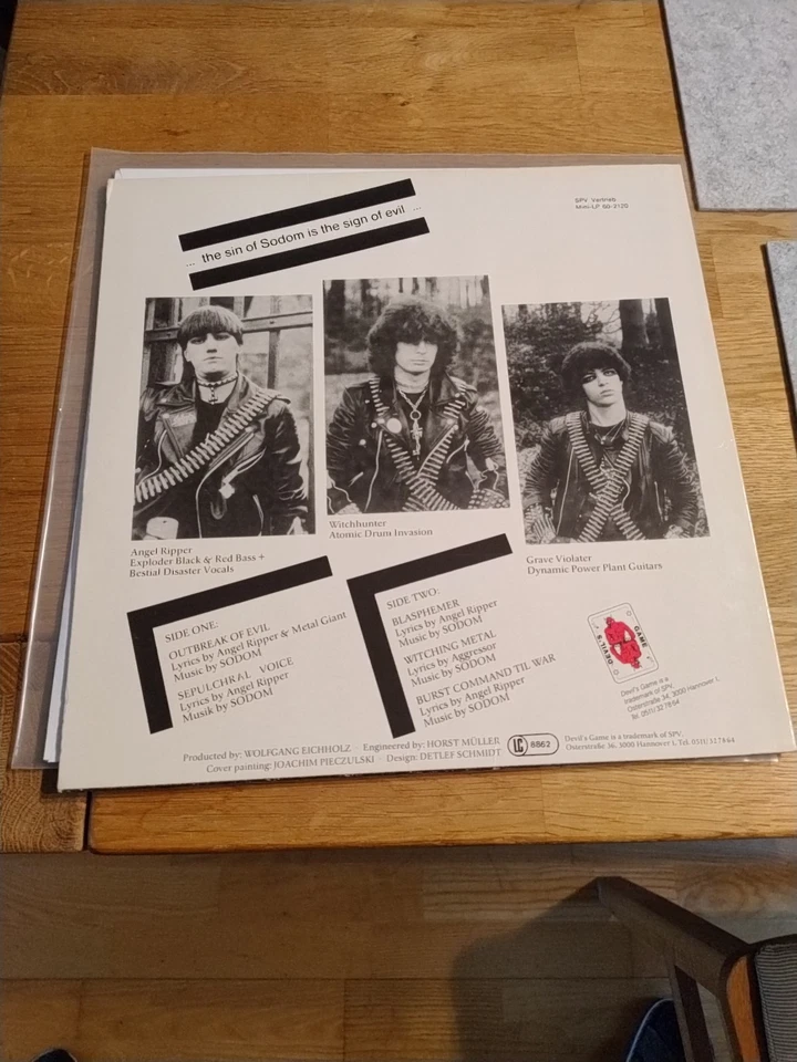 SODOM - In the Sign of the Evil - Germany Black Vinyl 1985 - 1 Press / TOP !!! - Bild 2 von 4