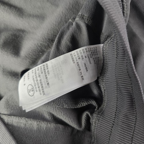 Pantalones de chándal Abercrombie & Fitch para hombre medianos grises elásticos usados en excelente estado rendimiento - Imagen 4 de 11