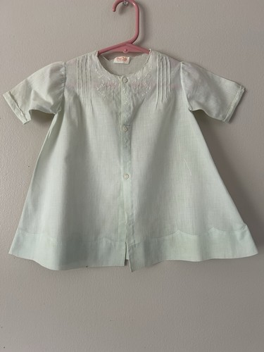 Abito da giorno vintage bambino verde pallido ricamato neonato made in Philippines