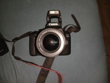 Canon EOS 2000D 24.1MP DSLR-Kamera - Schwarz 