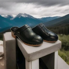 Gap Faux Leather True Black Clogs Size 10 Casual Work Office Preppy Y2k Hipster