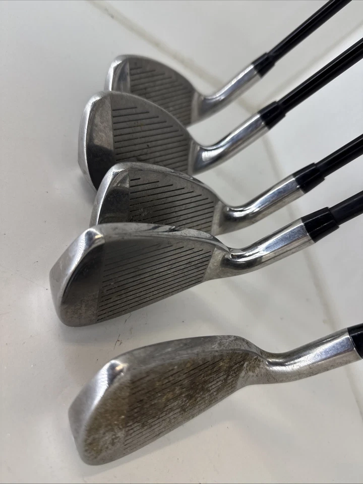 Adams Idea Super Shaft Hi Launch Iron Set (5,7,8,9,P) RH (No 6Iron) - Image 2 of 4