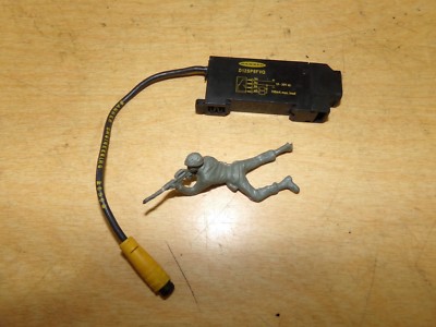 Banner Engineering, D12SP6FVQ, Fiber Optic Sensor *Free Shipping*
