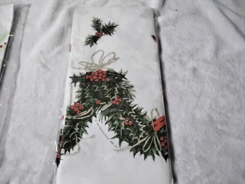 Vintage 1990s Hallmark Paper Tablecloth Mistletoe 2 packs - Afbeelding 1 van 6