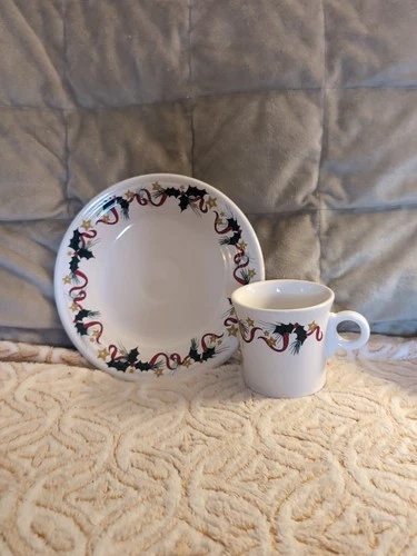 Fiestaware 9" Christmas Gold Star Ribbon Luncheon Plate & Matching Coffee Mug