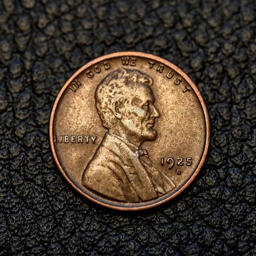 (ITM-7052) 1925-D Lincoln Cent ~ XF+ / EF+ Condition ~ COMBINED SHIPPING!