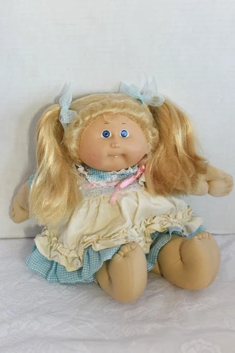 1986 Coleco Cabbage Patch Kids Blonde Cornsilk Dimples One Tooth Girl Doll