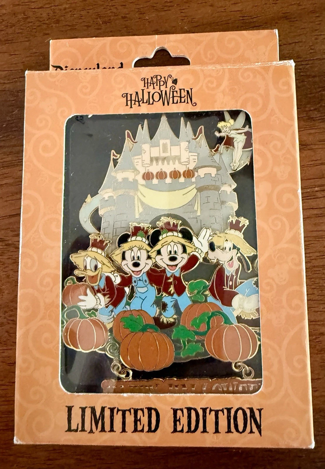 Disney Fab 4 Happy Halloween Jumbo Dangle pin LE 500