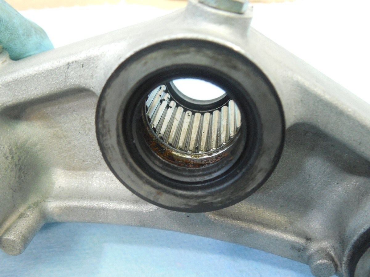 1993 Kawasaki ZX11 ZX1100-D Ninja Swingarm Swing arm Linkage