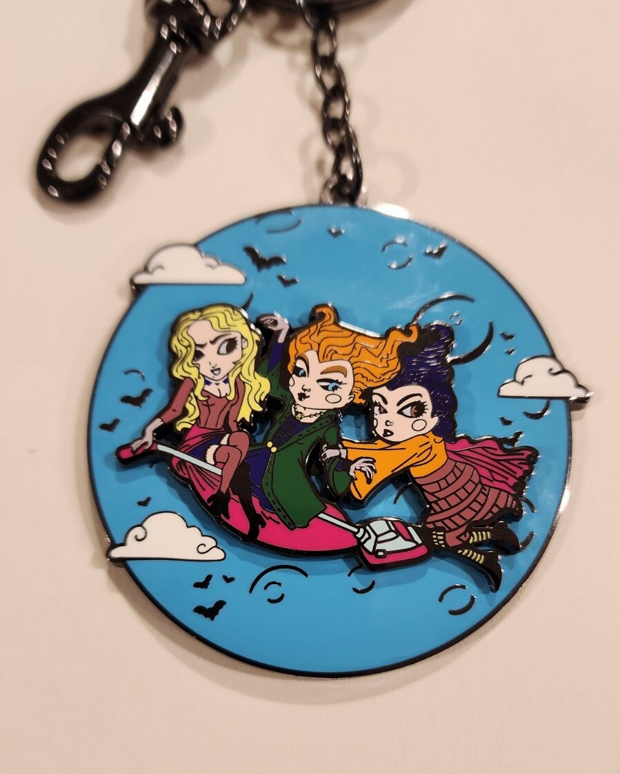 【Lounge Fly】Hocus Pocus Flying Sanderson Sisters Keychain Loungefly Disney Hocus Pocus Flying Sanderson Sisters