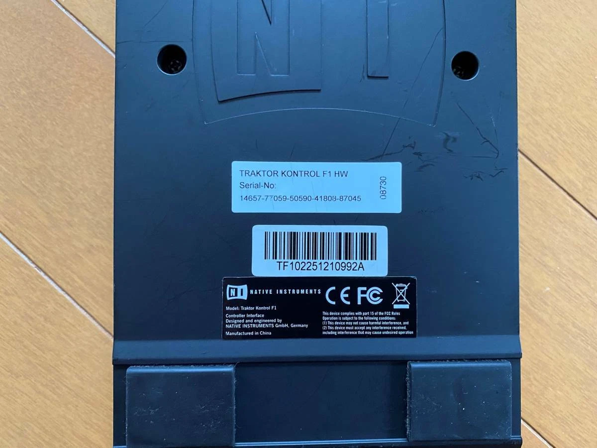 USED Native Instruments Traktor Kontrol F1 JAPAN F/S