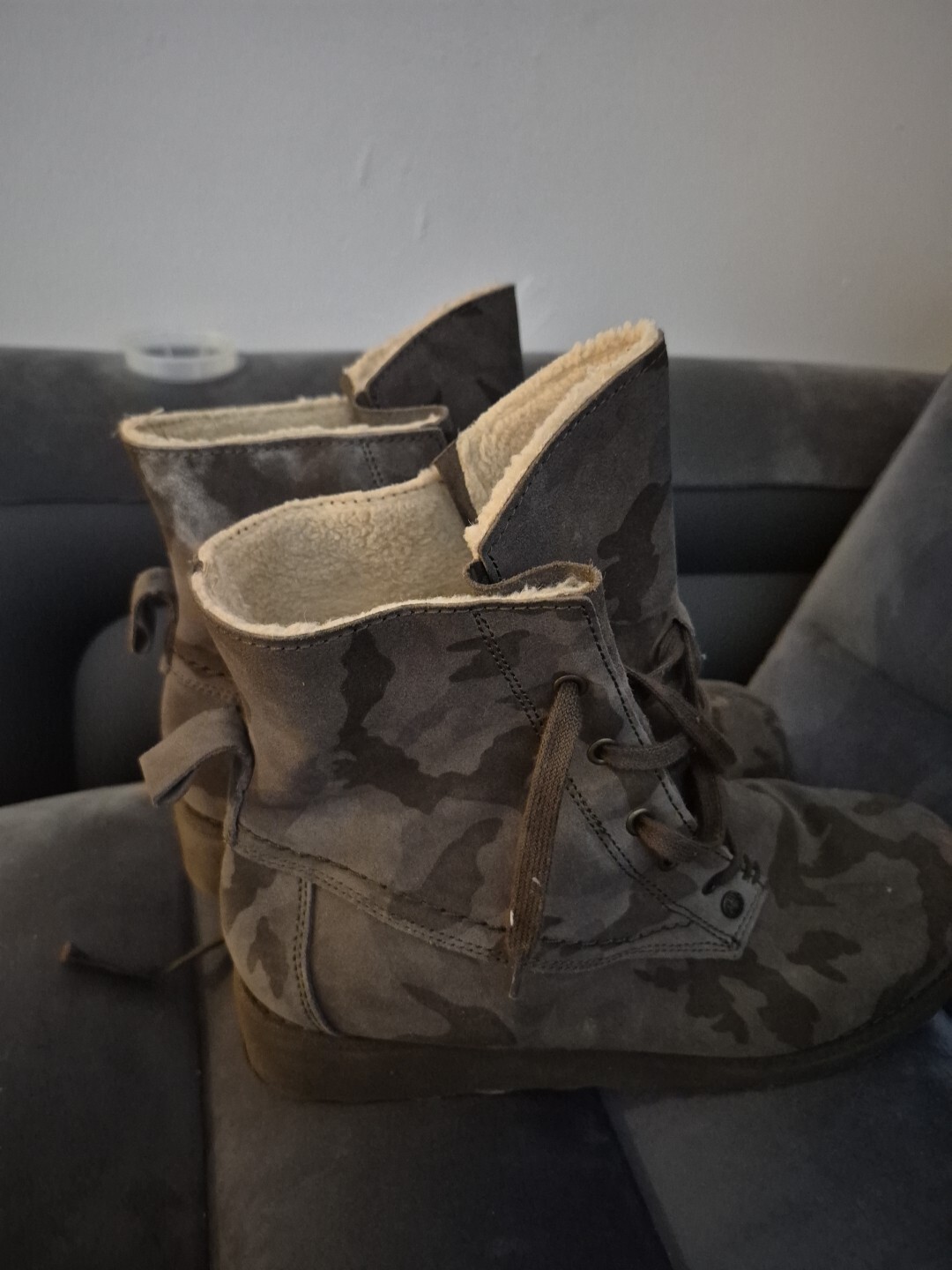 Bearpaw Krista Wedge Boots Shearling Lined Lace-Up Earth Camo Size 12