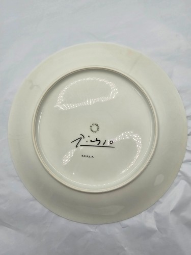 Vintage Picasso Series Limoges French Porcelain Portrait Plate 9.5" signed - Picture 5 of 6
