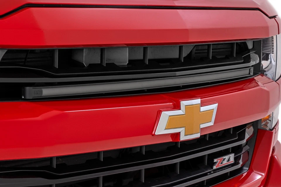 Комплект светодиодных фар Rough Country крепление решетки | 30 дюймов дневные ходовые огни | Silverado 1500 16-18 70992 - Изображение 4 из 4