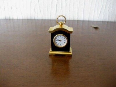 Vintage Tempic schöne  Miniatur Tischuhr Messing, Quarzwerk