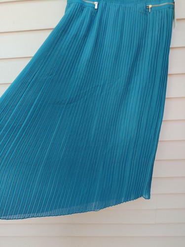 Metro Wear Teal Maxi Pleated Skirt SIZE MEDIUM Long NWT Polyester - Picture 4 of 9