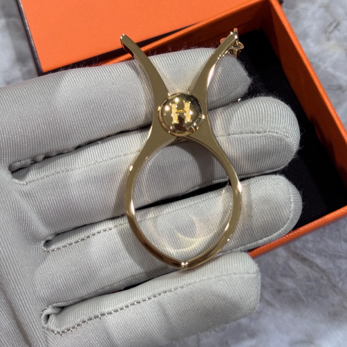 【エレガント】HERMES pince a gants filou グローブ クリップ エレガント】HERMES pince a gants filou グローブ クリップ