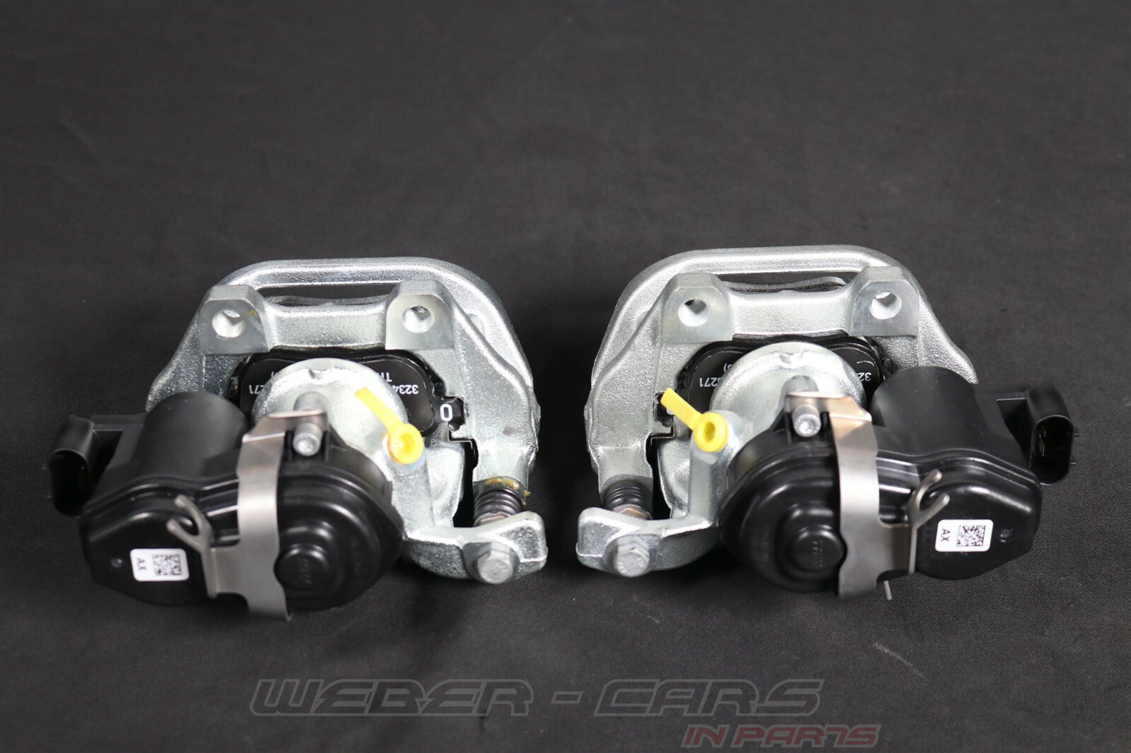 6786057 6786058 Brake Caliper Pads Rear L+R 6794618 Singing Emf New BMW