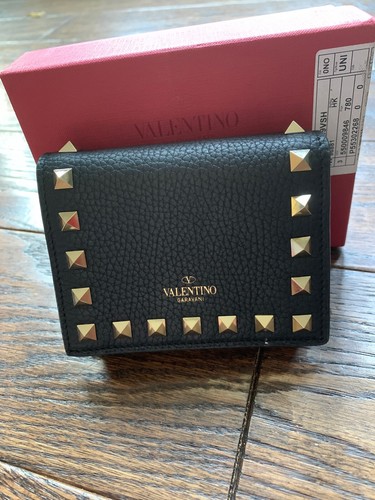 Valentino Negro Con Tachas ZIP AROUND cartera francés oro SW2P0P39VSH | eBay
