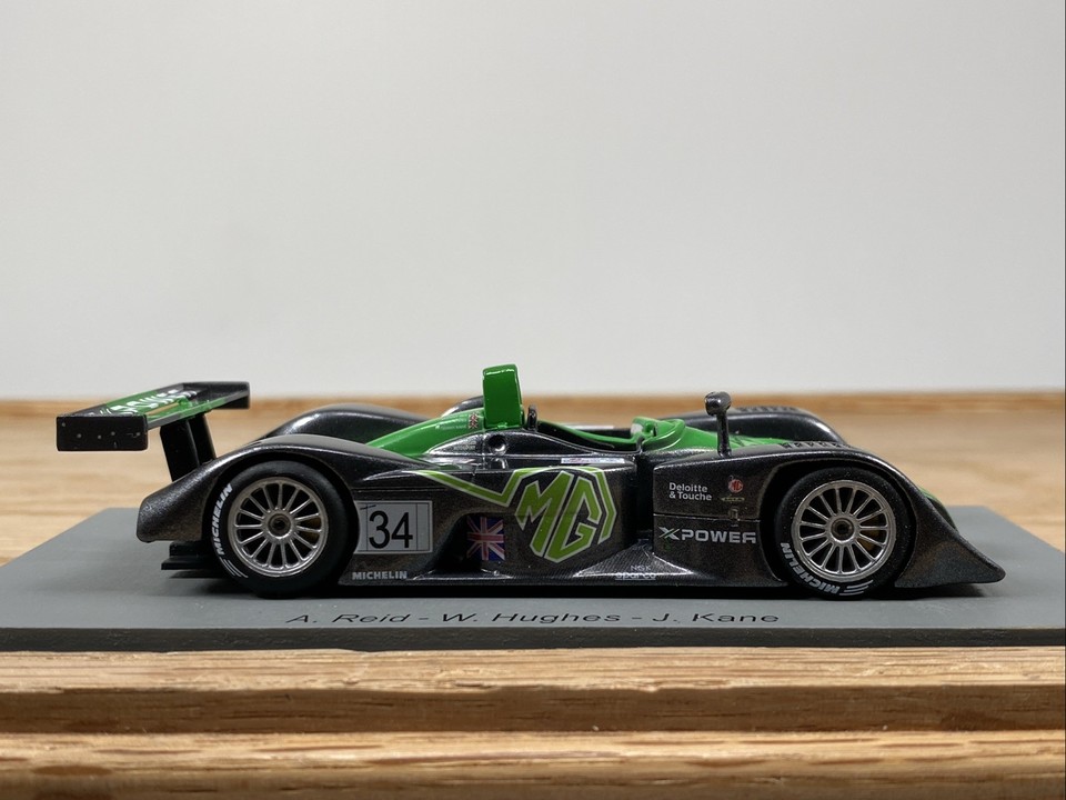 Spark Diecast SCMG01 MG Lola EX257 No.33 Le Mans 2001 – Gravesend Model