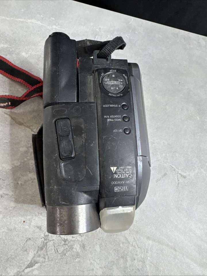 Vtg JVC Video Camcorder Camera GR-AXM300 Compact Vhs Bt42 - Image 3 of 4