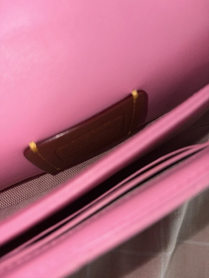 Pink Coach Quilted Pillow Tabby Wristlet With Chain / Sac Coach matelassé rose - Photo 2/4