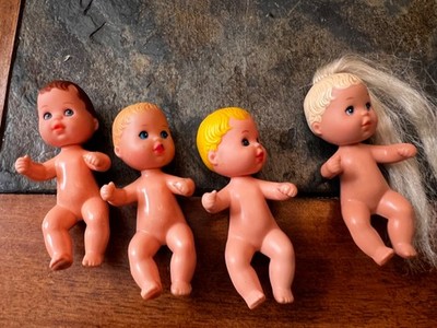 Vintage Mattel Barbie Baby Krissy Dolls Lot of 4 Triplets +1 More 2.5''
