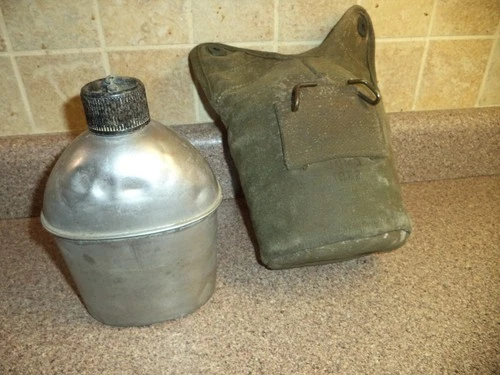 Vintage 1944 Vollrath Canteen ~ Insulated Cover US Military WW2 ~ Veteran Owned