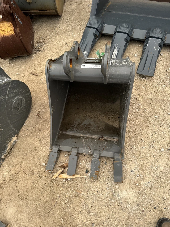 Mini escavadeira Wacker Neuson 3503 38 balde dente 18 polegadas 40 mm pino 5200016685 - Imagem 2 de 4