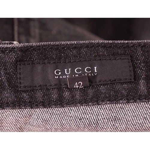 sz 42 NEW $895 GUCCI RUNWAY Black STONE WASHED Stretch DISTRESSED Cropped JEANS - Picture 18 of 24