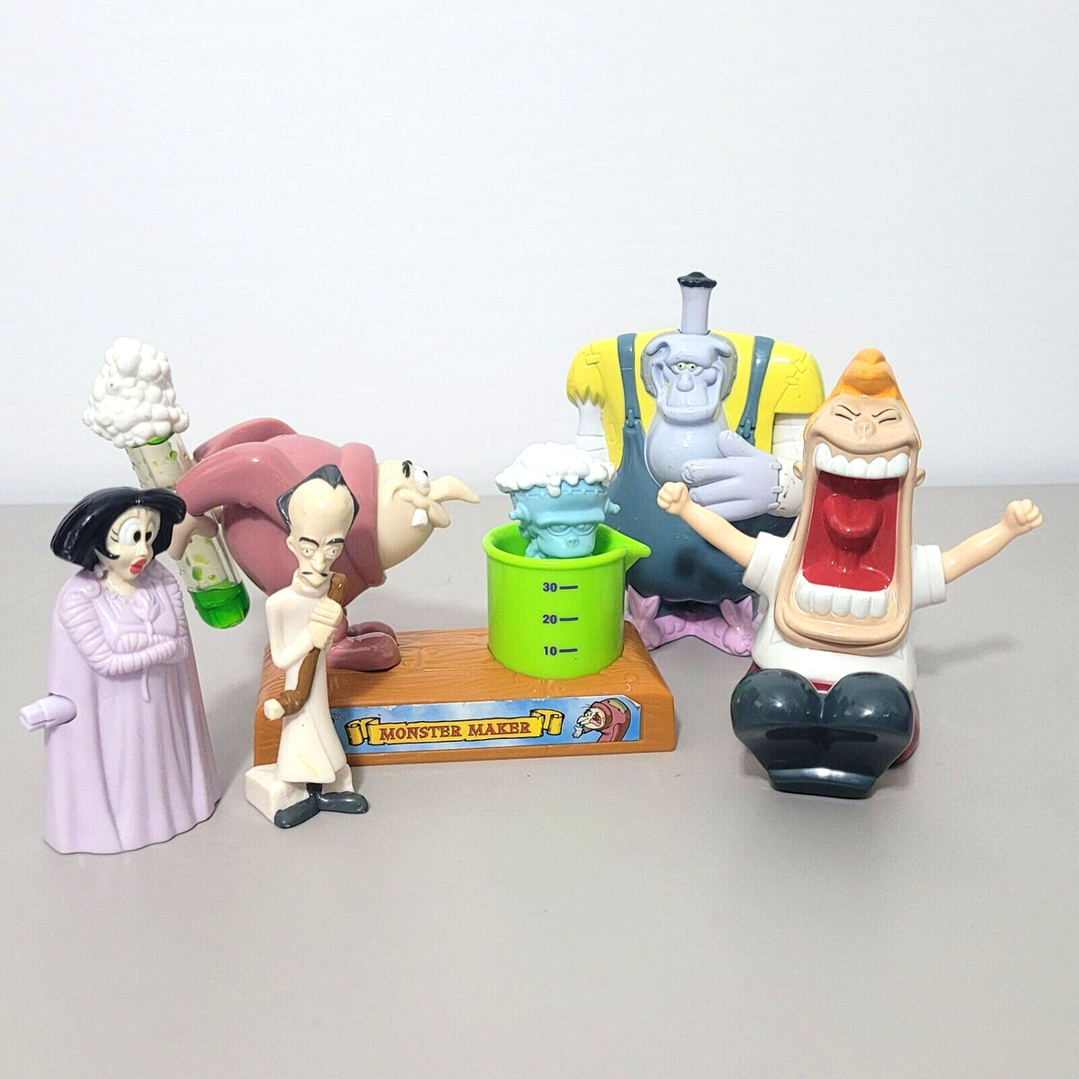 Lot of 5 Vintage 1998 Toonsylvania Burger King Toys Teddy Crusher