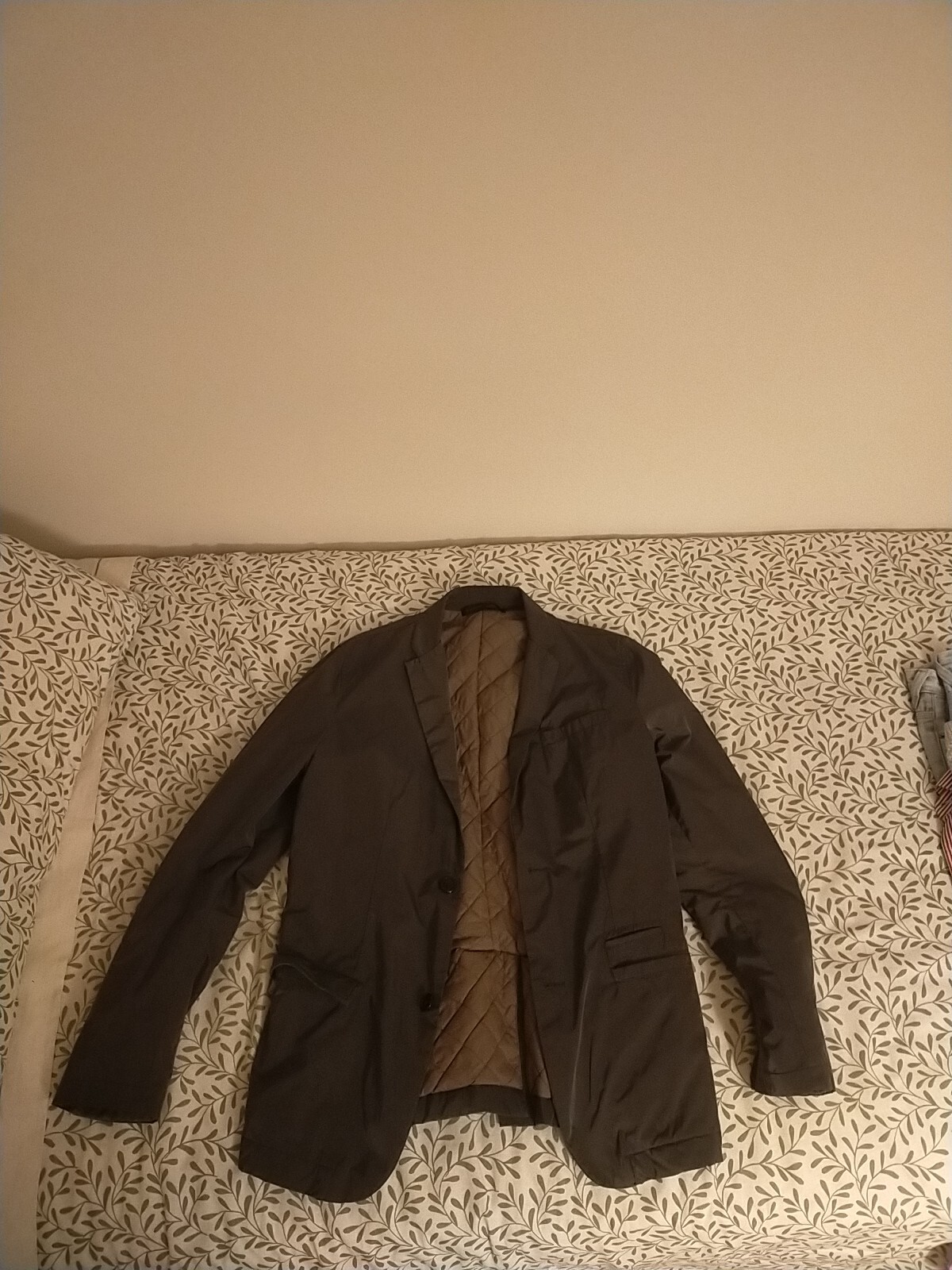 Foto 1 di 4