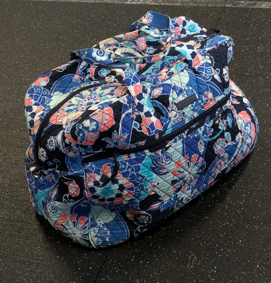Bolso de Mano Vera Bradley Grande Flor de Loto Remolino 20" Viaje Foto 2 de 4