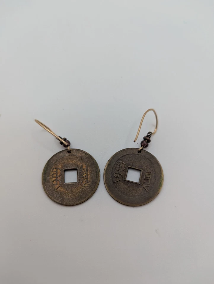 Chinese Coin Drop Earrings 1.5” Tigers Eye 10k Gold French Ear Hook - Imagem 4 de 4