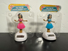 Set of 2 Solar Dancing Hula Girls Pink Blue Hawaiian Dashboard Desk Decorations