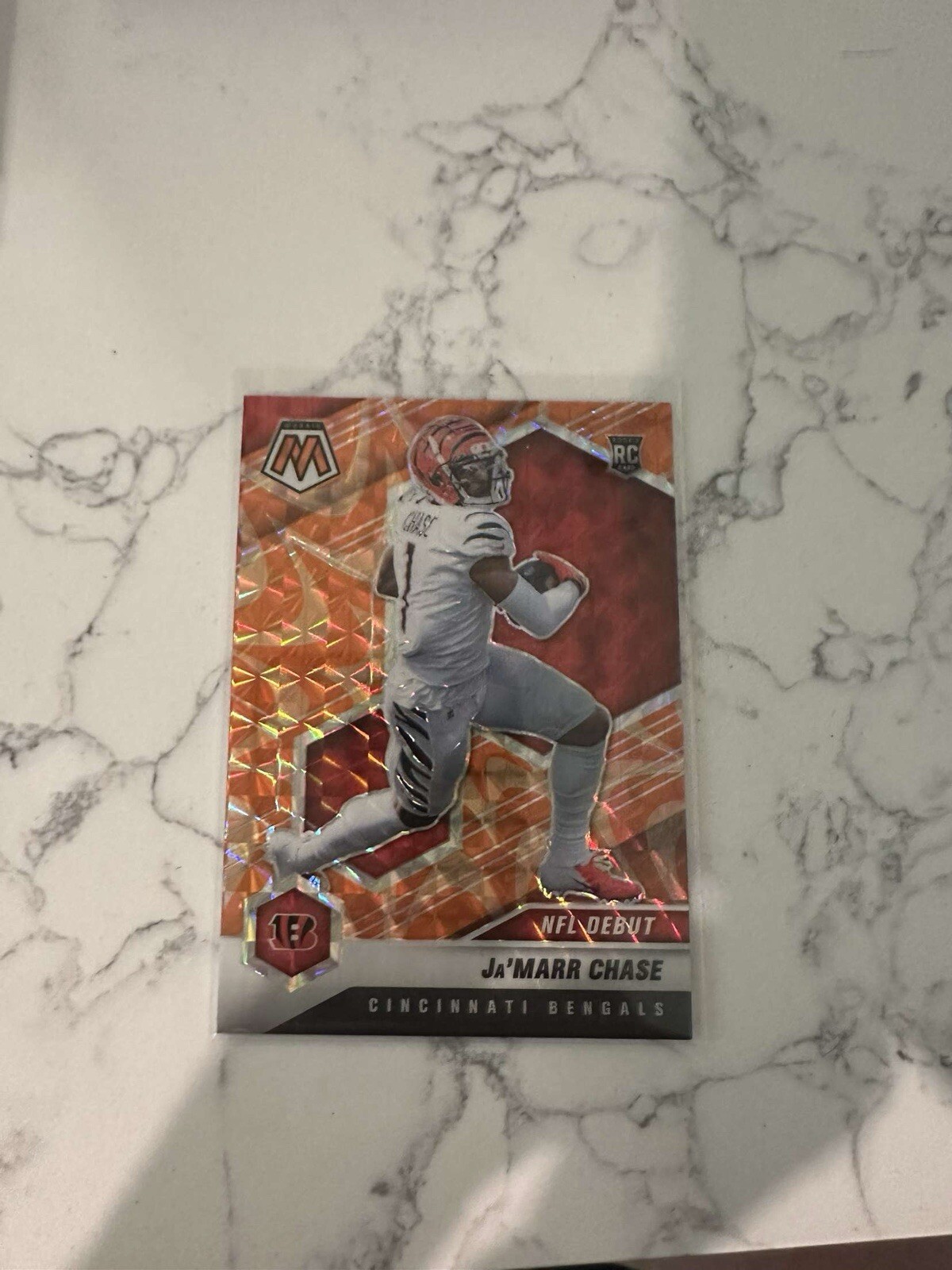 2021 Panini Mosaic - NFL Debut Mosaic Red Prizm #247 Ja'Marr Chase (RC)