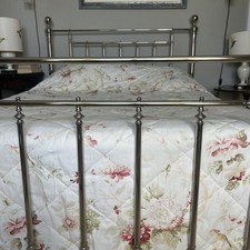 Vintage French Lightweight Quilt / Bed Topper Cotton Floral Cottagecore Country