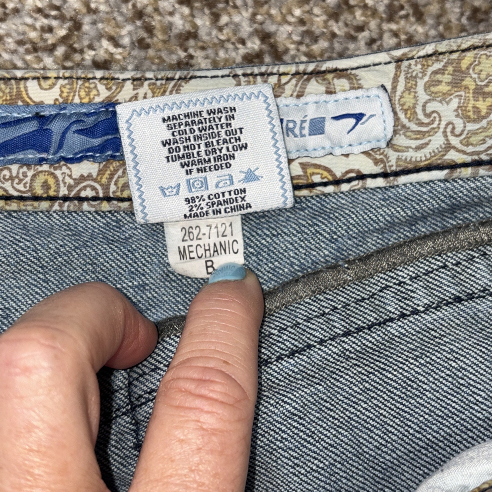 Azzure Love Life Denim Vintage Paisley Pront Jeans Dark Wash 34x33 Fits 36 X 32 - View 6