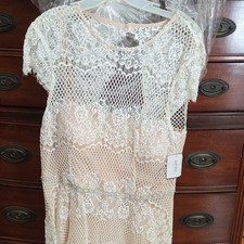 David's Bridal Lace Beaded Cap Sleeve Wedding Dress Size 16 Ivory Nude