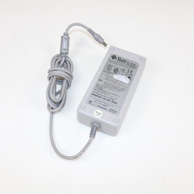 Sun 370-4166 18.1-inch FPD 14V /4.0A AC Power Adapter (Sun Original Part)