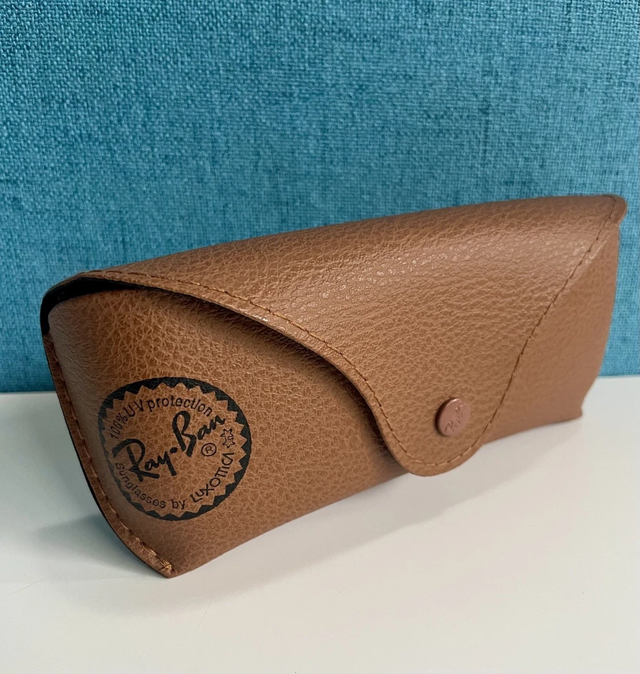 Vintage Ray-Ban Soft Case Brown Textured Snap Closure with Cleaning Cloth  - Image 2 of 4