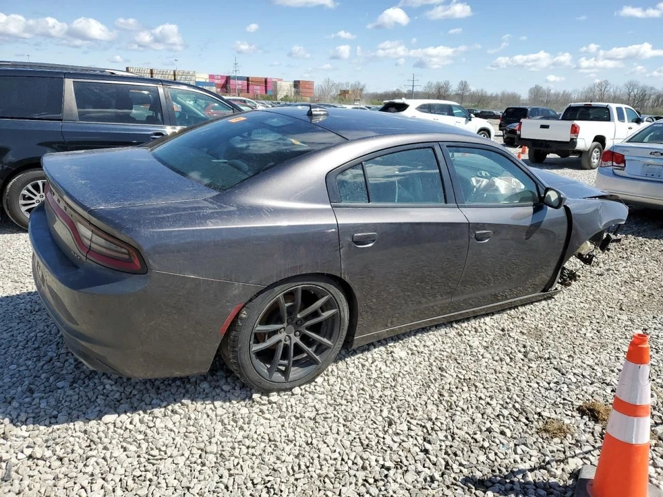 2018 Dodge Charger Windshield Wiper Motor OEM 64K RWD 3.6L 3534875 Used - Image 3 of 4