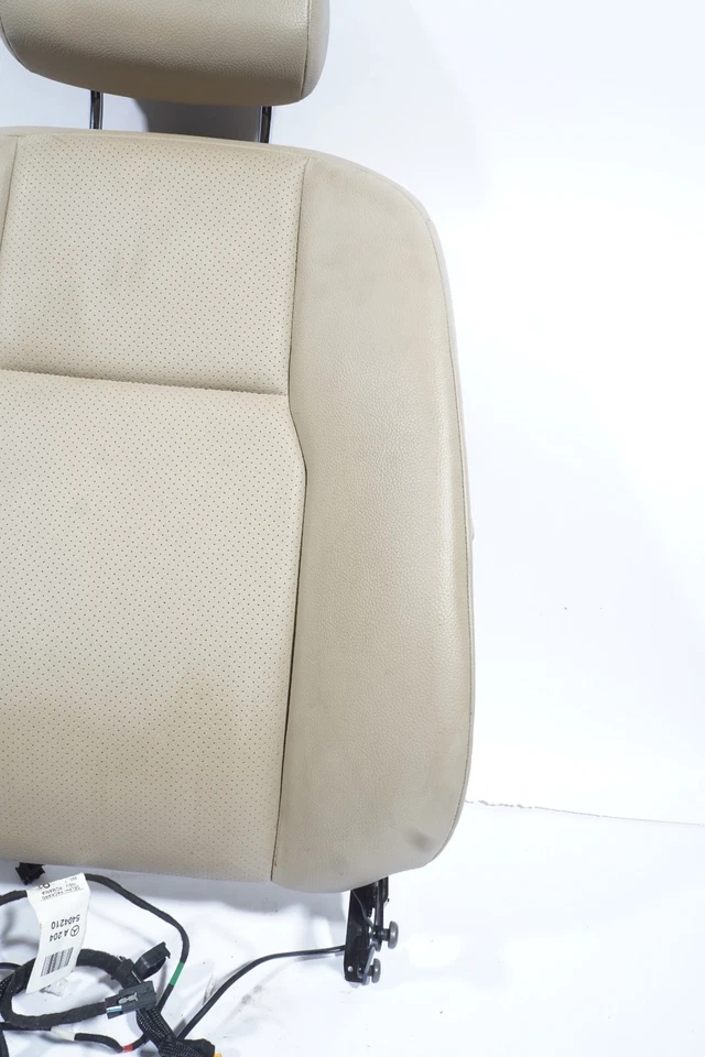 08-14 MERCEDES BENZ C300 W204 FRONT RIGHT PASSENGER SIDE SEAT TOP CUSHION OEM - Image 3 of 4