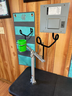 18'' Tbar with seat post and heavy duty base with 2 holders height  24   to reel*