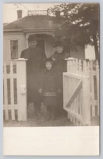 Vtg RPPC Post Card Family Posing In Front of Home K85